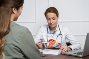 Control ginecologic consult preventiv la medic ginecolog